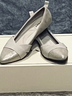 Anne Klein Women's Pointed Toe Flats in Light Gray